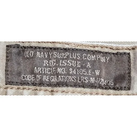 Old Navy Cargo Shorts Mens Size 38 Khaki Casual 100% Cotton Durable Design Y2K - Picture 2 of 8